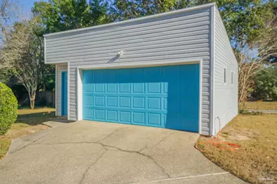 4690 Peacock Dr, Pensacola, FL 32504 - Photo 6