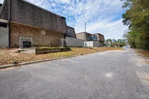 2301 W Michigan Ave, Pensacola, FL 32526 - Photo 18