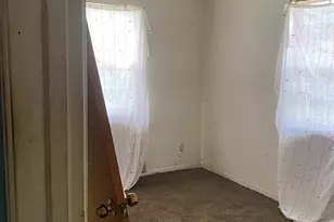 84 S Garfield Dr, Pensacola, FL 32505 - Photo 10