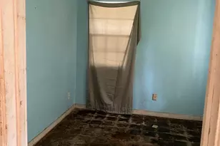 84 S Garfield Dr, Pensacola, FL 32505 - Photo 2