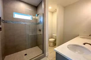 949 W Gregory St, Pensacola, FL 32502 - Photo 16