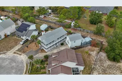 7488 Harvest Village Ct, Navarre, FL 32566 - Photo 8