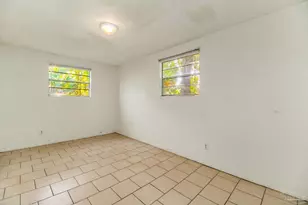 812 N D St, Pensacola, FL 32501 - Photo 4