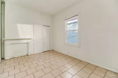 812 N D St, Pensacola, FL 32501 - Photo 20