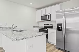 22483 Aleutian Ave, Foley, AL 36535 - Photo 8