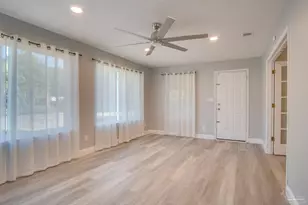 9880 Creet Cir, Navarre, FL 32566 - Photo 26