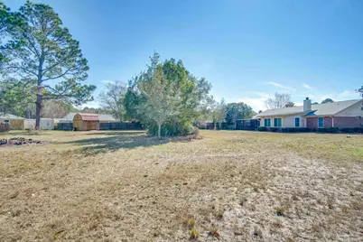 9880 Creet Cir, Navarre, FL 32566 - Photo 34