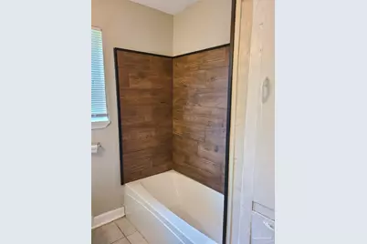 612 McCarroll Rd #B, Pensacola, FL 32507 - Photo 10