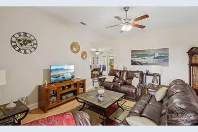 5630 Vendome Ct, Milton, FL 32583 - Photo 4