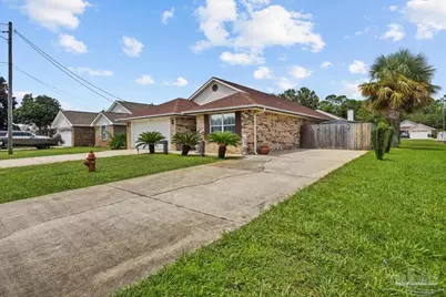 575 Rough Leaf Ln, Mary Esther, FL 32569 - Photo 2