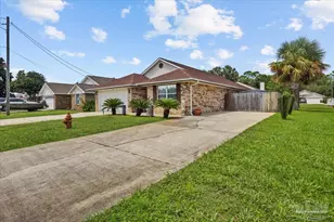 575 Rough Leaf Ln, Mary Esther, FL 32569 - Photo 2