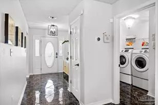 575 Rough Leaf Ln, Mary Esther, FL 32569 - Photo 8