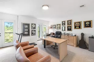 332 Deer Point Dr, Gulf Breeze, FL 32561 - Photo 38