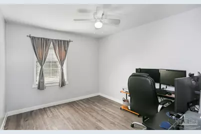 4010 Wyndham Rd, Century, FL 32535 - Photo 16