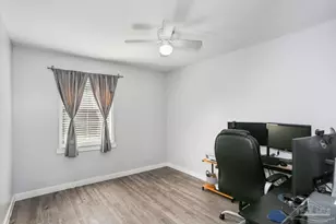 4010 Wyndham Rd, Century, FL 32535 - Photo 16