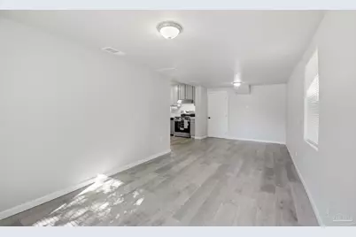 4918 Lillian Hwy, Pensacola, FL 32506 - Photo 8