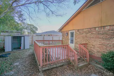 7150 Santa Barbara St, Pensacola, FL 32526 - Photo 6