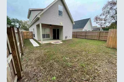 201 Wildflower Ln, Pensacola, FL 32514 - Photo 16