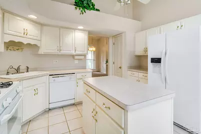 2004 Pin High Dr, Pensacola, FL 32526 - Photo 6