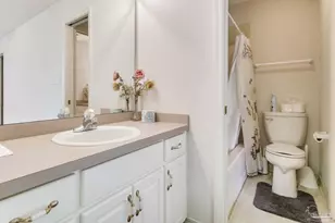 2004 Pin High Dr, Pensacola, FL 32526 - Photo 12