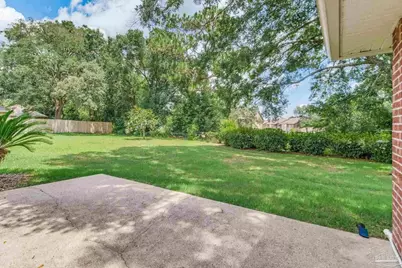 2004 Pin High Dr, Pensacola, FL 32526 - Photo 18