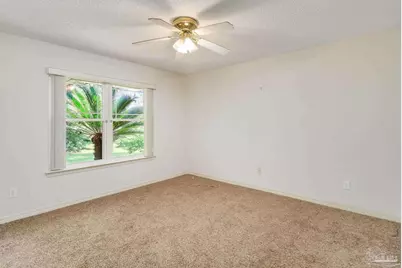 2004 Pin High Dr, Pensacola, FL 32526 - Photo 14