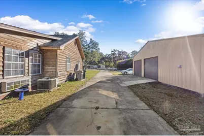 650 Hawkins St, Pensacola, FL 32534 - Photo 48