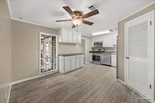 650 Hawkins St, Pensacola, FL 32534 - Photo 14