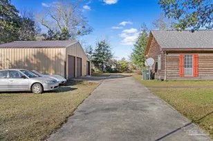 650 Hawkins St, Pensacola, FL 32534 - Photo 4