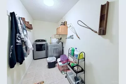 6277 Pansy Dr, Milton, FL 32570 - Photo 14