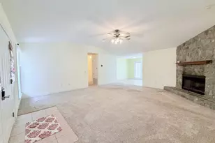 6277 Pansy Dr, Milton, FL 32570 - Photo 2