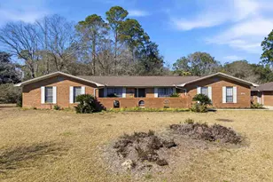 3214 Fridinger Dr, Pensacola, FL 32526 - Photo 1