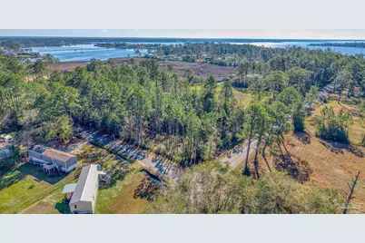 00 Petersen Pt Rd, Milton, FL 32583 - Photo 1