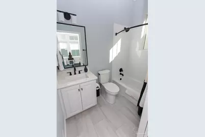 20 W Gathering Green, Pensacola, FL 32502 - Photo 32