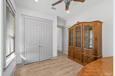 305 S Garcon Point Rd, Milton, FL 32583 - Photo 32