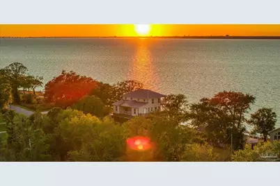 305 S Garcon Point Rd, Milton, FL 32583 - Photo 68