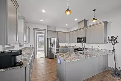 305 S Garcon Point Rd, Milton, FL 32583 - Photo 20