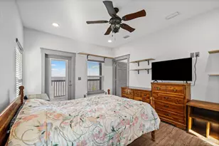 305 S Garcon Point Rd, Milton, FL 32583 - Photo 38