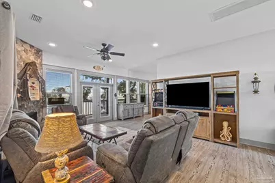 305 S Garcon Point Rd, Milton, FL 32583 - Photo 14