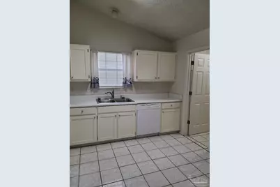 112 Mirabelle Cir, Pensacola, FL 32514 - Photo 8