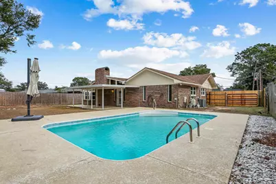 5645 Adelyn Rd, Pensacola, FL 32504 - Photo 2