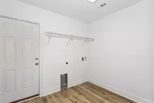 9319 Salter Rd, Pace, FL 32571 - Photo 14