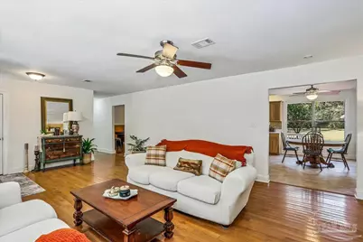 9481 Bridlewood Rd, Pensacola, FL 32526 - Photo 8