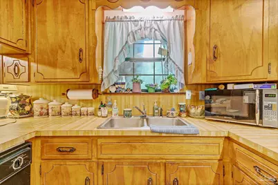 6640 Frank Reeder Rd, Pensacola, FL 32526 - Photo 60