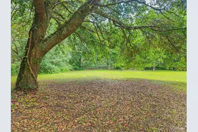 6640 Frank Reeder Rd, Pensacola, FL 32526 - Photo 18