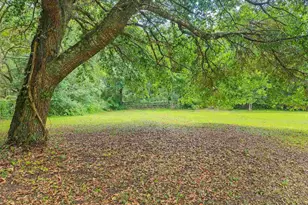 6640 Frank Reeder Rd, Pensacola, FL 32526 - Photo 18