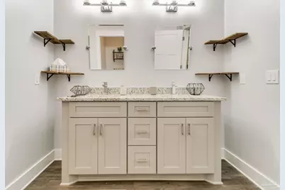 8245 Verano St, Navarre, FL 32566 - Photo 22