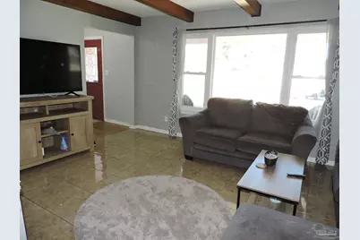 435 Belle Chasse Dr, Pensacola, FL 32506 - Photo 4