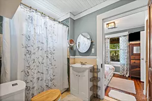 401 N 16th Ave, Pensacola, FL 32501 - Photo 36