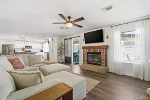 1809 Donegal Dr, Cantonment, FL 32533 - Photo 4